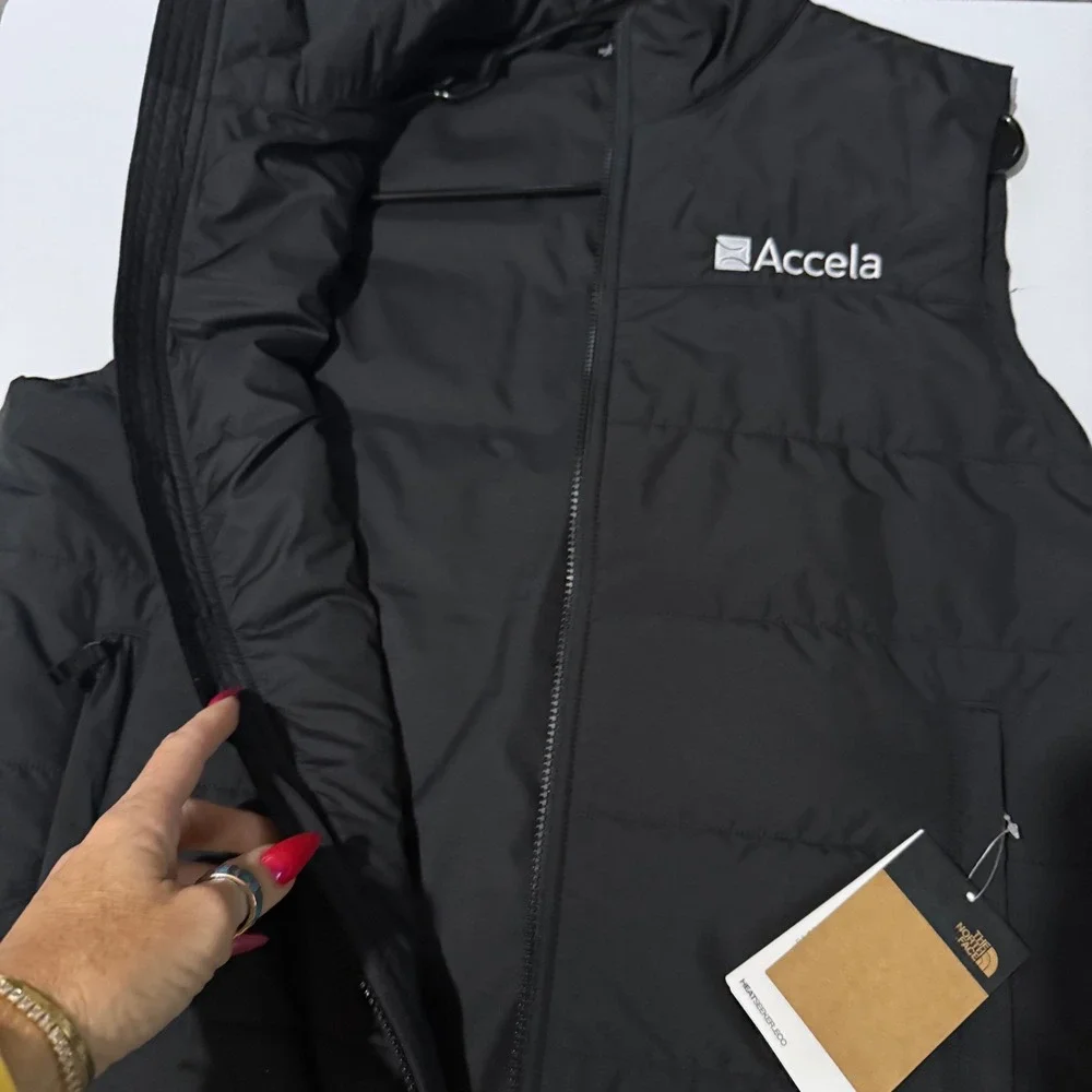 The North Face Everyday HeatSeeker Eco Insulated Vest Mens L Black Puffer *READ